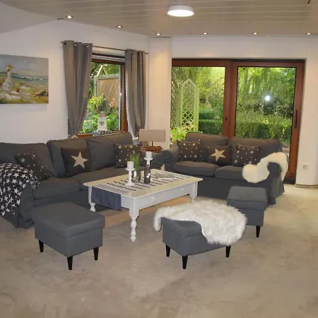 Apartment Deichhaus Küstenwind-1 Fedderwardersiel