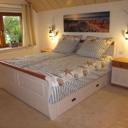 Deichhaus Küstenwind-1 * Fedderwardersiel