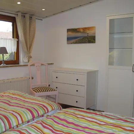 Deichhaus Küstenwind-1 Apartment