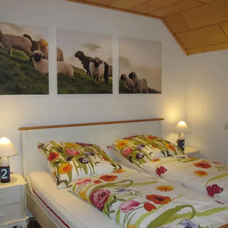 Apartment Deichhaus Küstenwind-1 *